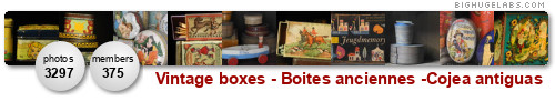 Vintage boxes - Boites anciennes -Cojea antiguas. Get yours at bighugelabs.com/flickr