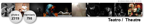 Teatro /  Theatre.
